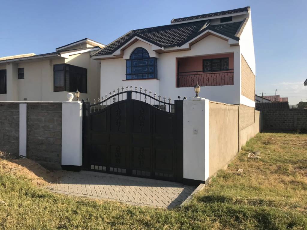 An image about 4 Bedroom Maisonette